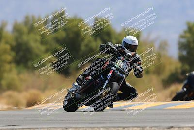 media/Apr-09-2023-SoCal Trackdays (Sun) [[333f347954]]/Turn 7 (1135am)/